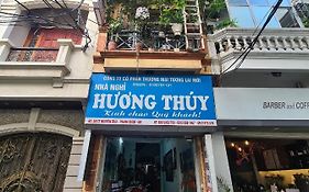 Nha Nghi Huong Thuy - Tttm Royal City Hà Nội